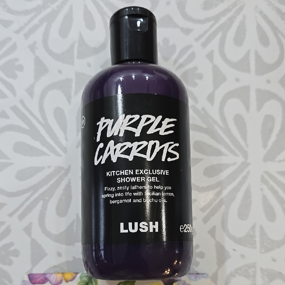 LUSH Purple Carrots Shower Gel